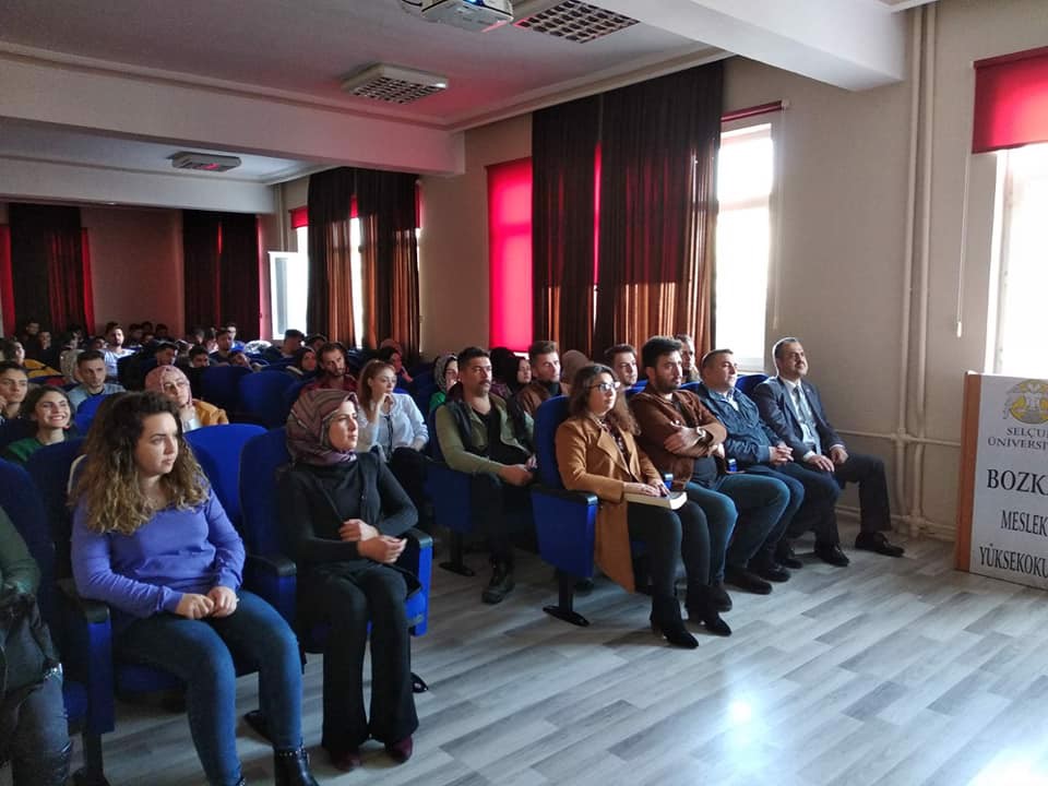 Yüksekokulumuzda "Bağımlılıklarla Mücadele" Konferansı Yapıldı